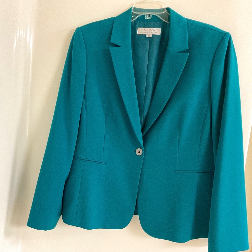 Size 16 Lined Blazer